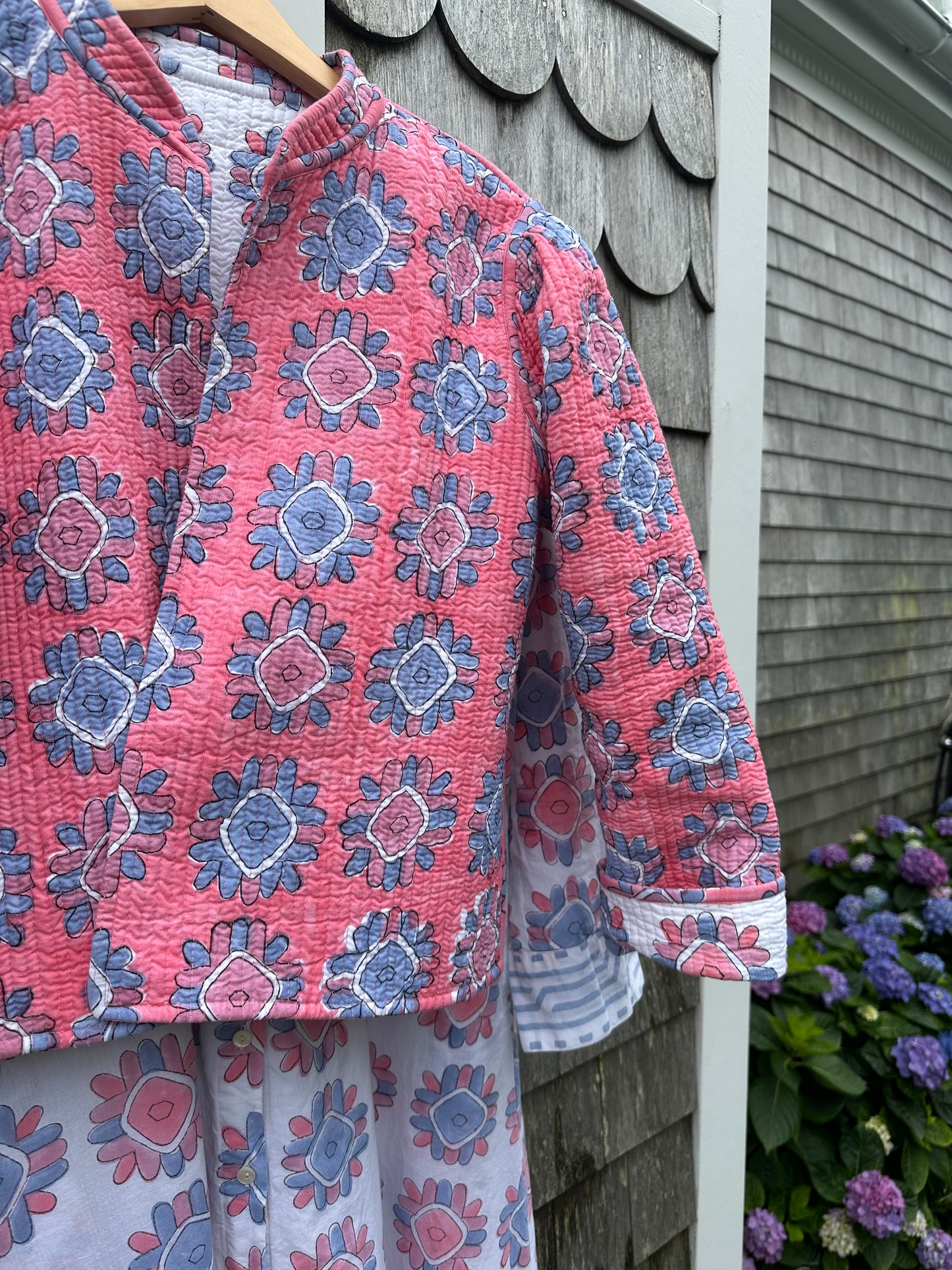 The WILDFLOWER Quilt Jacket (Pink & White)